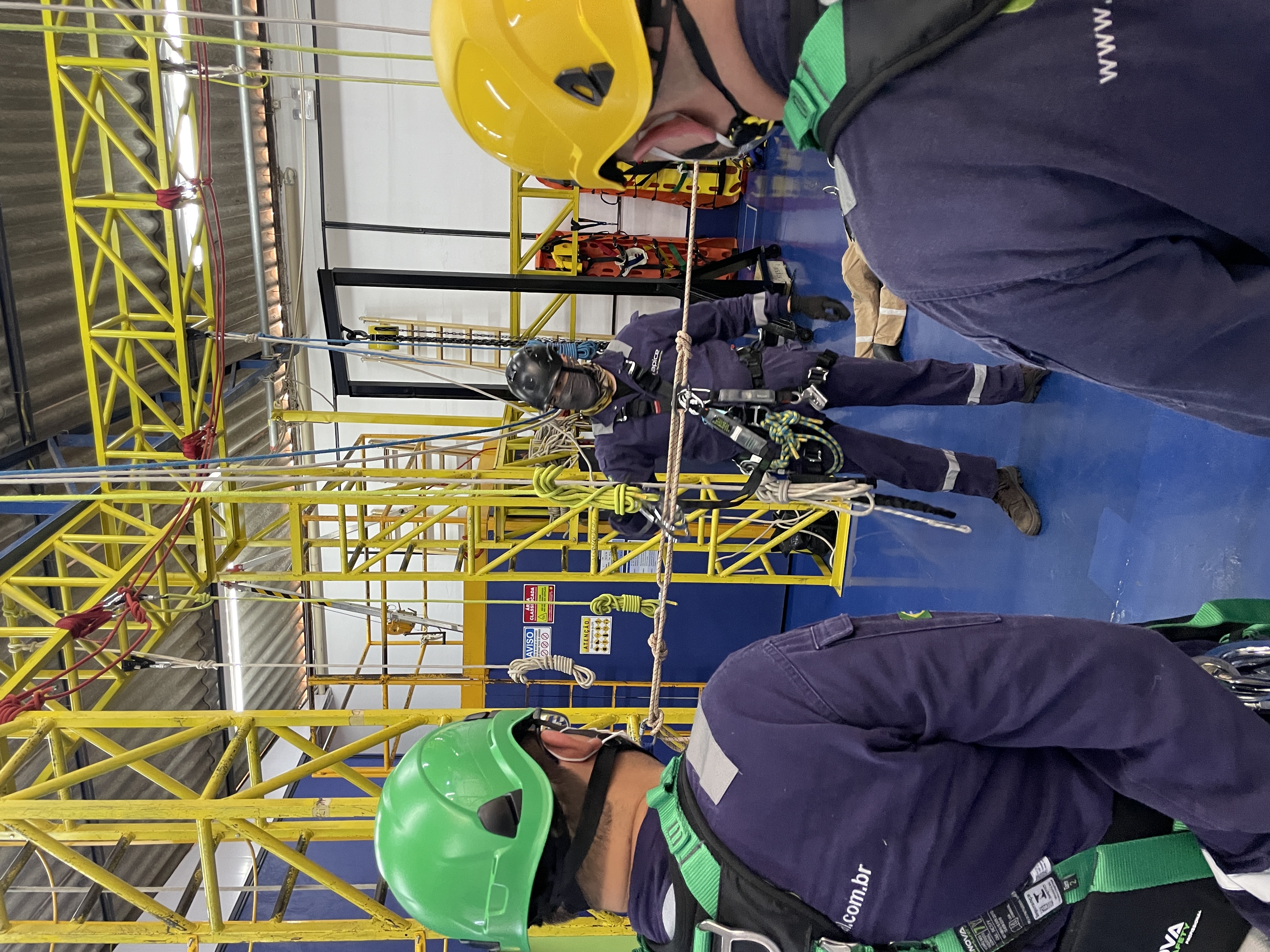 CURSO 3 EM 1 (SUPERVISOR/INSTRUTOR DE NR33 E DE NR35 E RESGATE TÉCNICO VERTICAL – 100 HORAS/AULA)